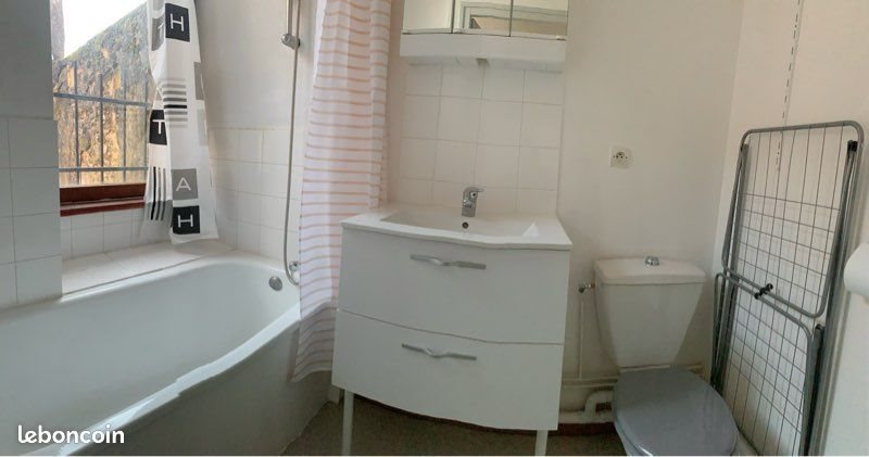 Appartement à louer, 25m², Dole