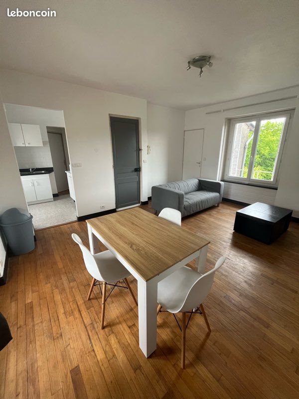 Appartement à louer, 45m², Montmorillon