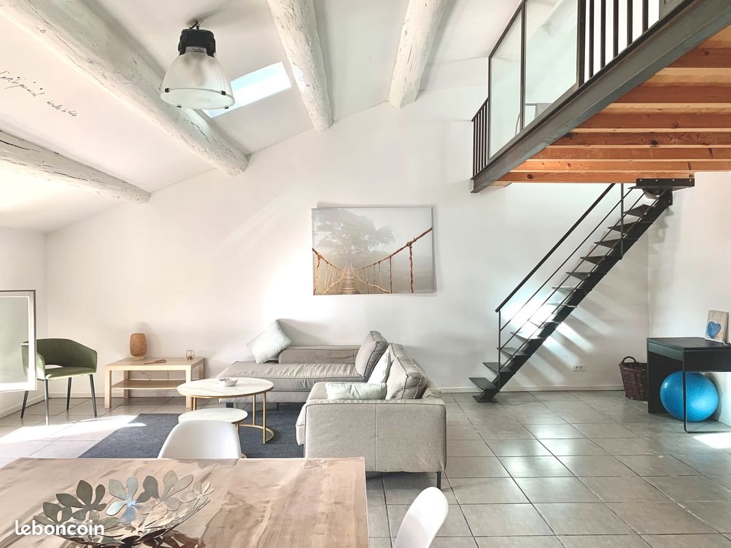 Maison à louer, 77m², Pujaut