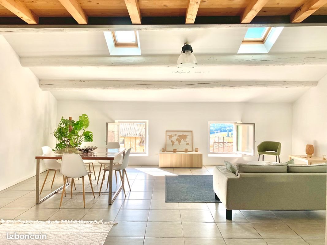 Maison à louer, 77m², Pujaut