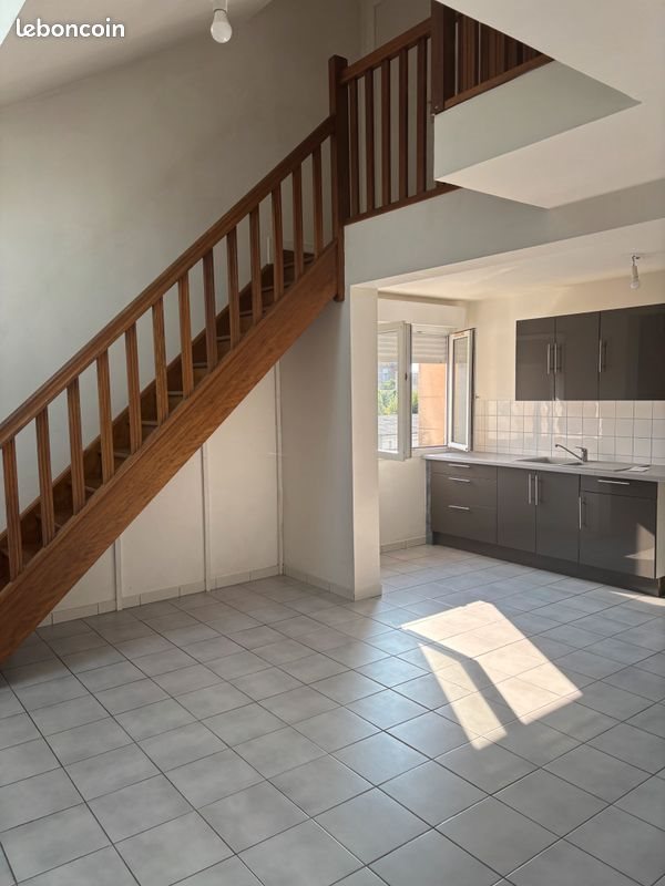 Appartement à louer, 57m², Saint-Quentin