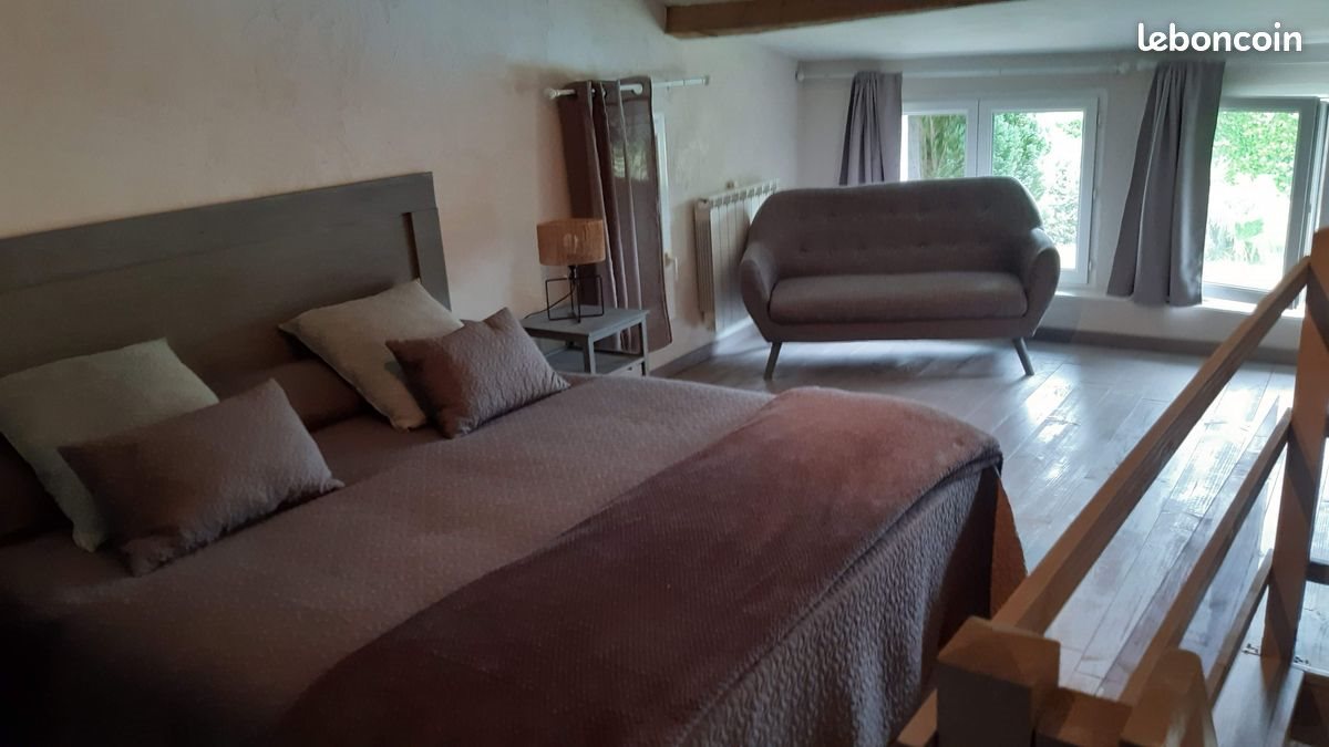 Maison à louer, 50m², Saint-Genès-de-Castillon