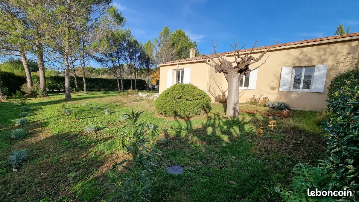 Maison à louer, 90m², Lambesc