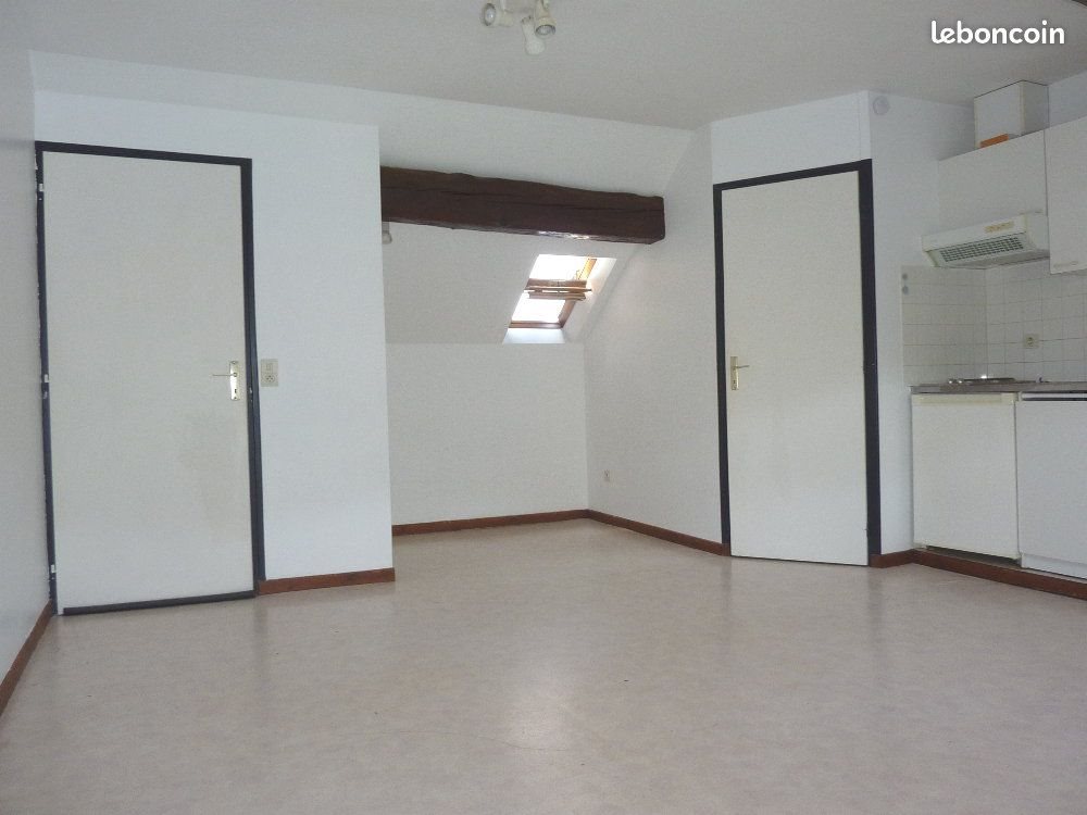 Appartement à louer, 26m², Poligny