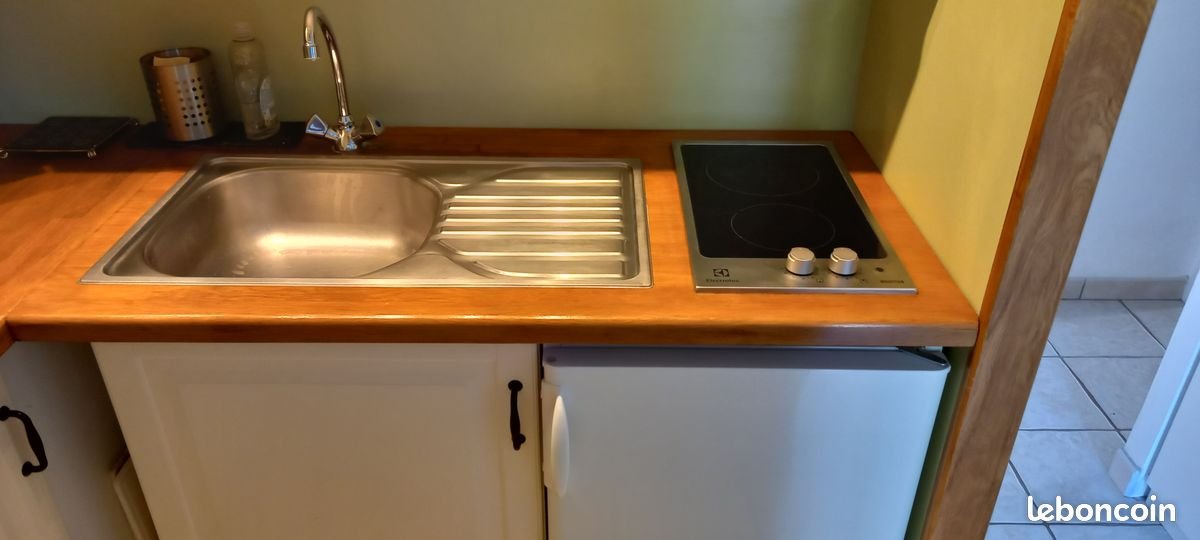 Appartement à louer, 30m², Solliès-Pont