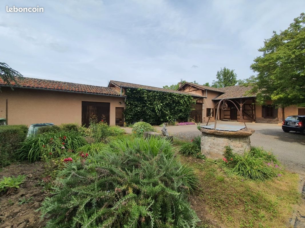 Maison à vendre, 165m², Bâgé-le-Châtel