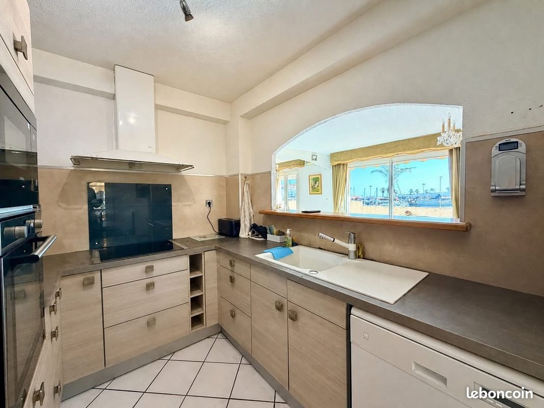 Appartement à louer, 160m², Saint-Cyprien