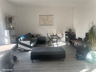 Appartement à louer, 80m², Fougères