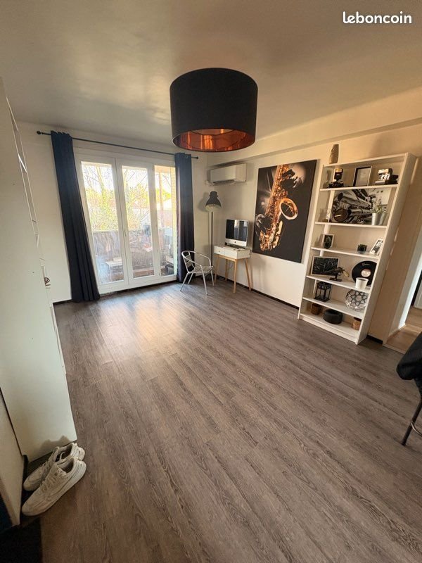 Appartement à vendre, 67m², Marignane