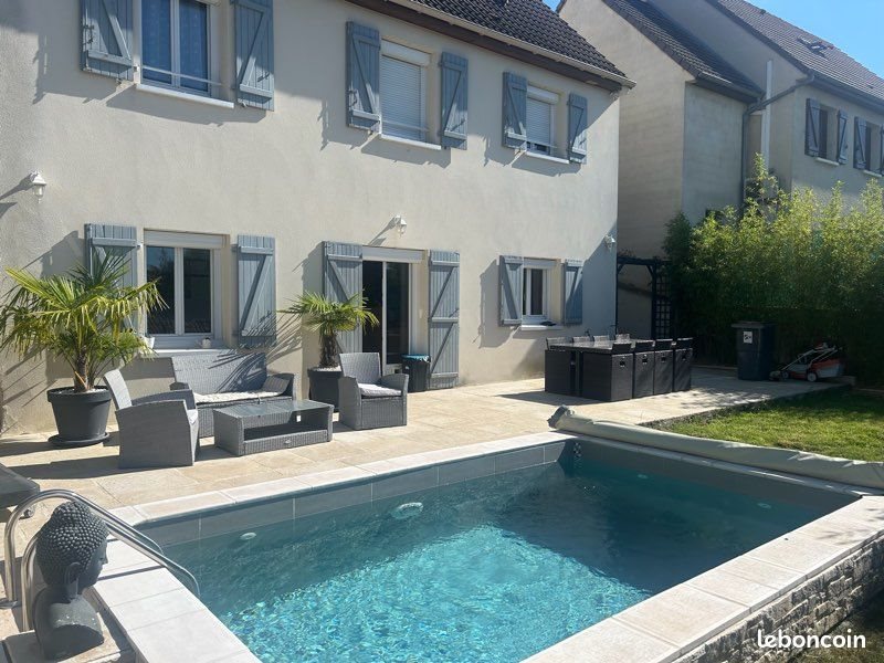 Maison à vendre, 175m², Aubergenville