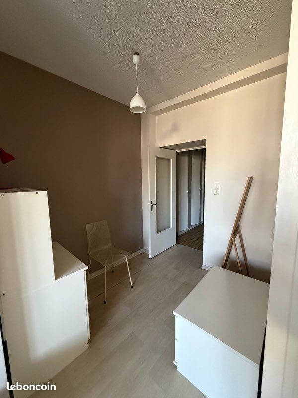 Appartement à louer, 32m², Rodez
