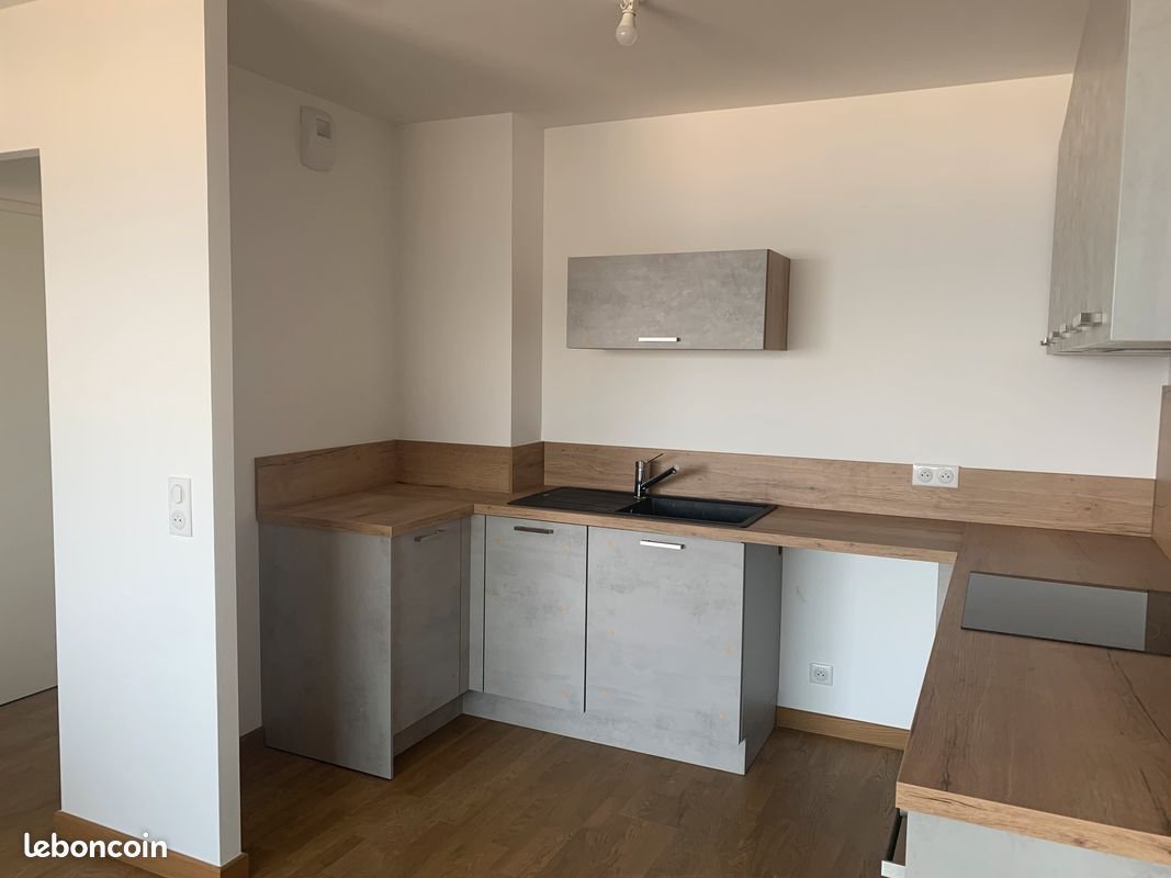 Appartement à louer, 44m², Ajaccio