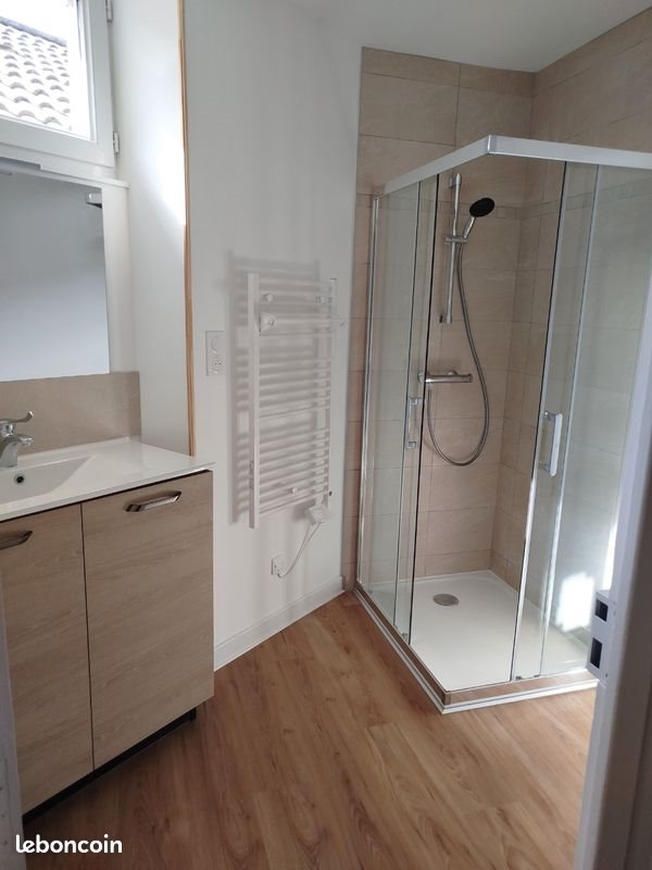 Appartement à louer, 68m², Polminhac