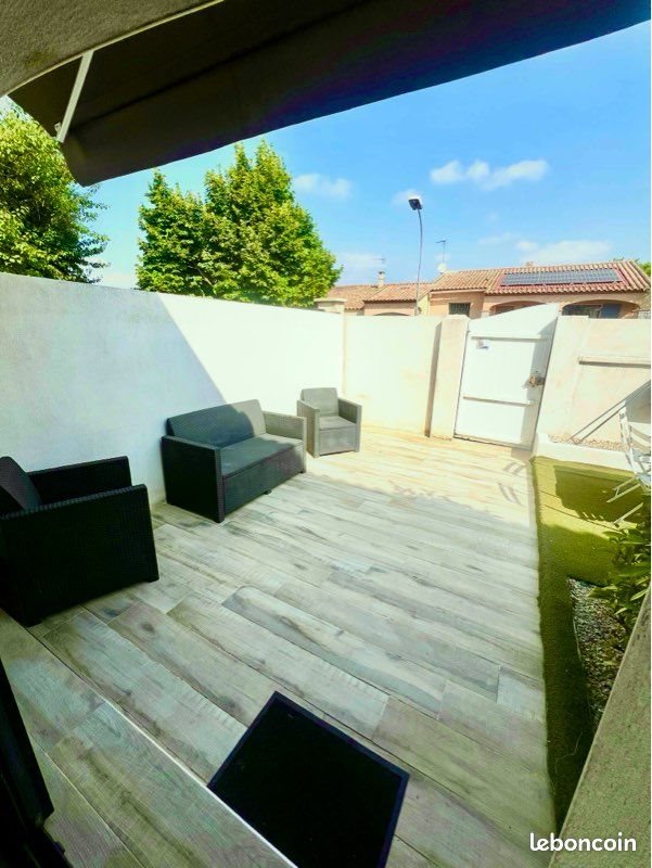 Appartement à louer, 25m², Lunel