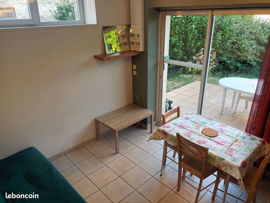 Appartement à louer, 20m², Figeac