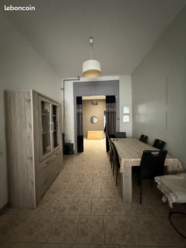 Maison à louer, 110m², Roubaix