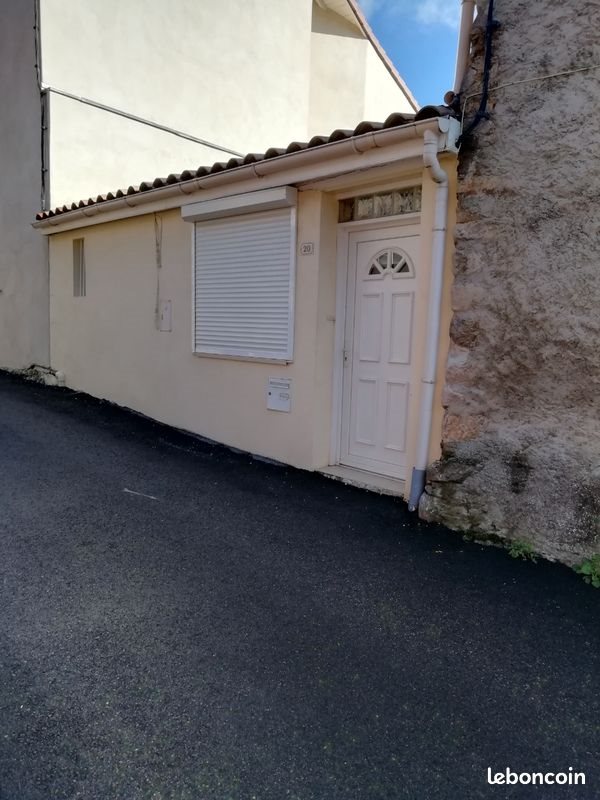 Appartement à louer, 45m², Eclassan