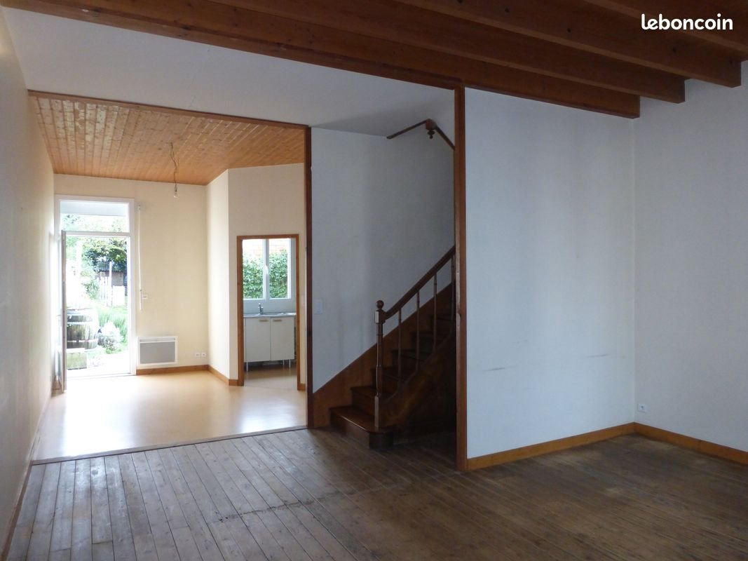 Maison à louer, 85m², Saintes