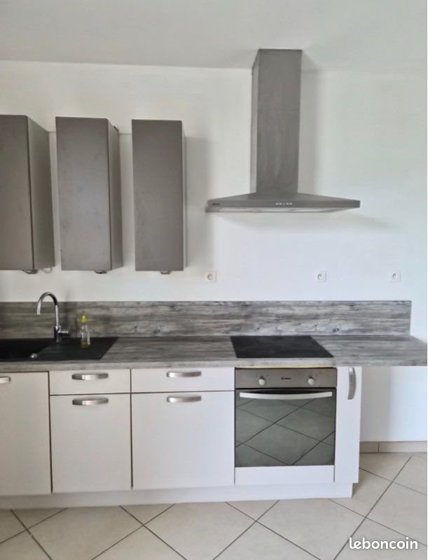 Appartement à louer, 70m², Bruyères-et-Montbérault