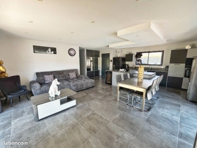 Maison à vendre, 100m², La Verpillière