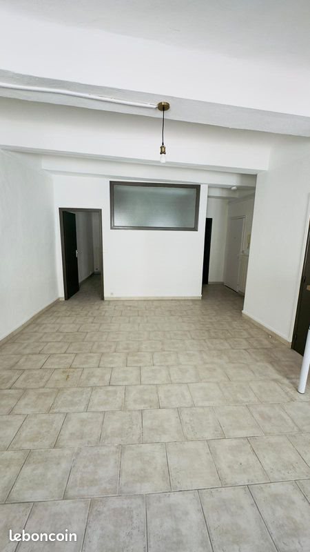 Appartement à louer, 55m², Alès