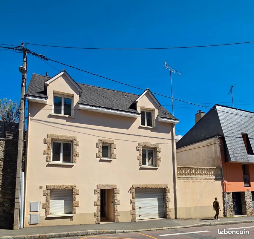 Maison à vendre, 130m², Laval