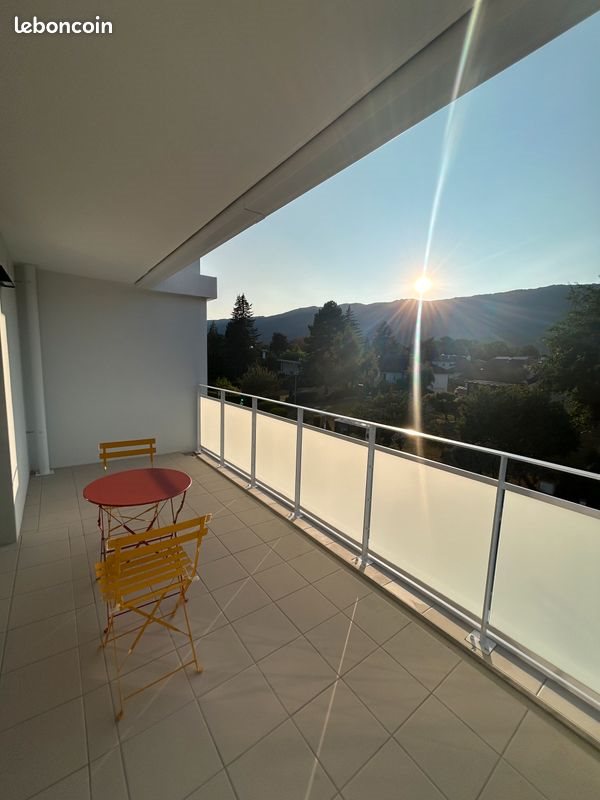 Appartement à louer, 35m², Saint-Genis-Pouilly