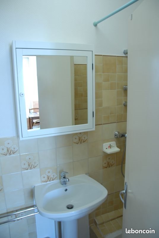 Appartement à louer, 16m², Rochefort