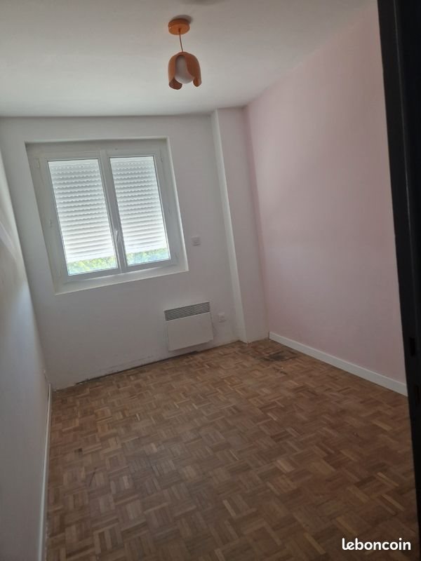Maison à louer, 78m², Boé