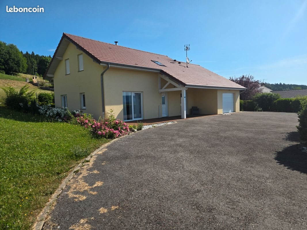 Maison à vendre, 105m², Belleherbe