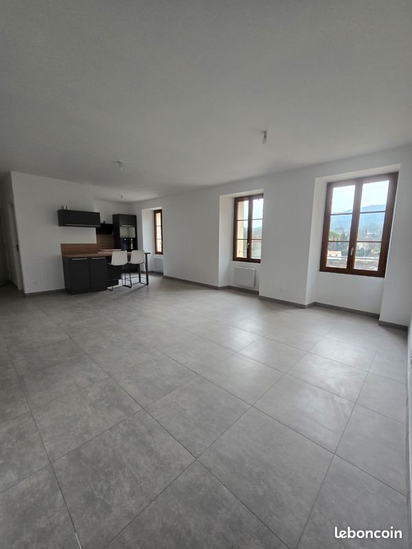 Appartement à louer, 98m², Bras