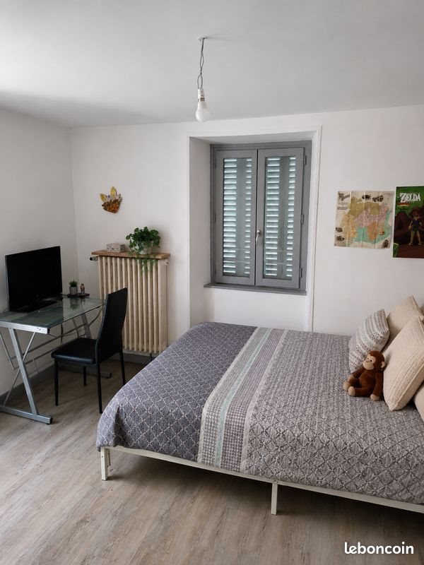 Appartement à louer, 80m², La Tour-d'Auvergne