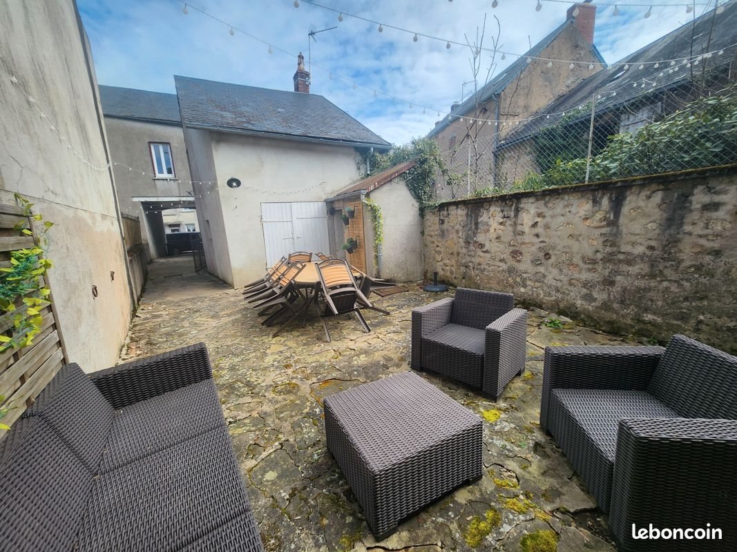 Maison à vendre, 109m², Ouroux-en-Morvan