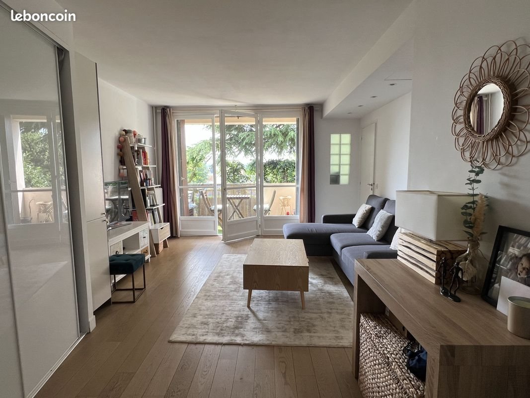 Appartement à louer, 60m², Saint-Cloud