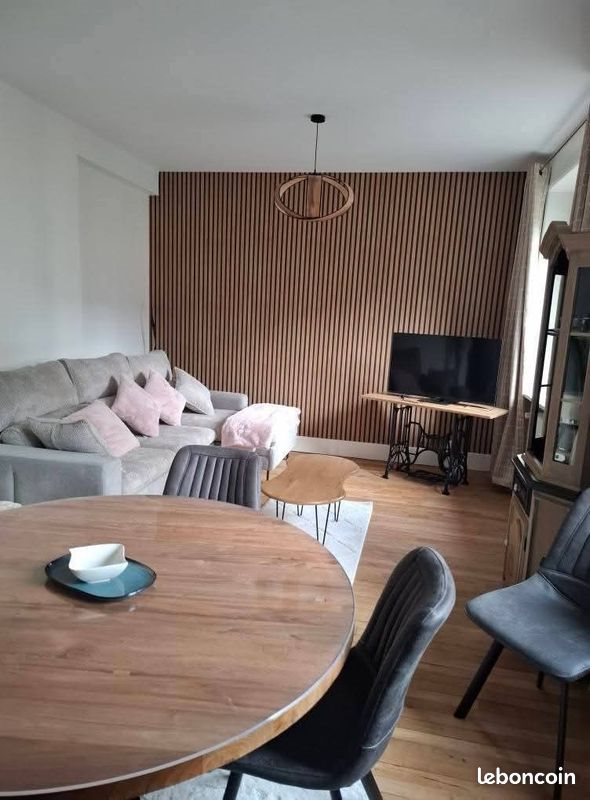 Appartement à louer, 70m², Sedan