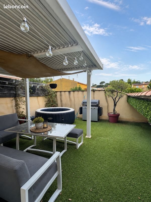 Appartement à vendre, 113m², Cogolin