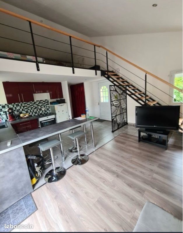 Maison à louer, 70m², Chaniers