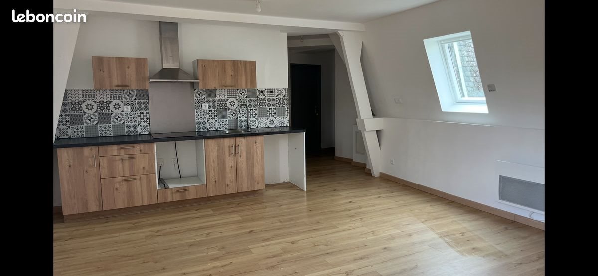 Appartement à louer, 80m², Rethel