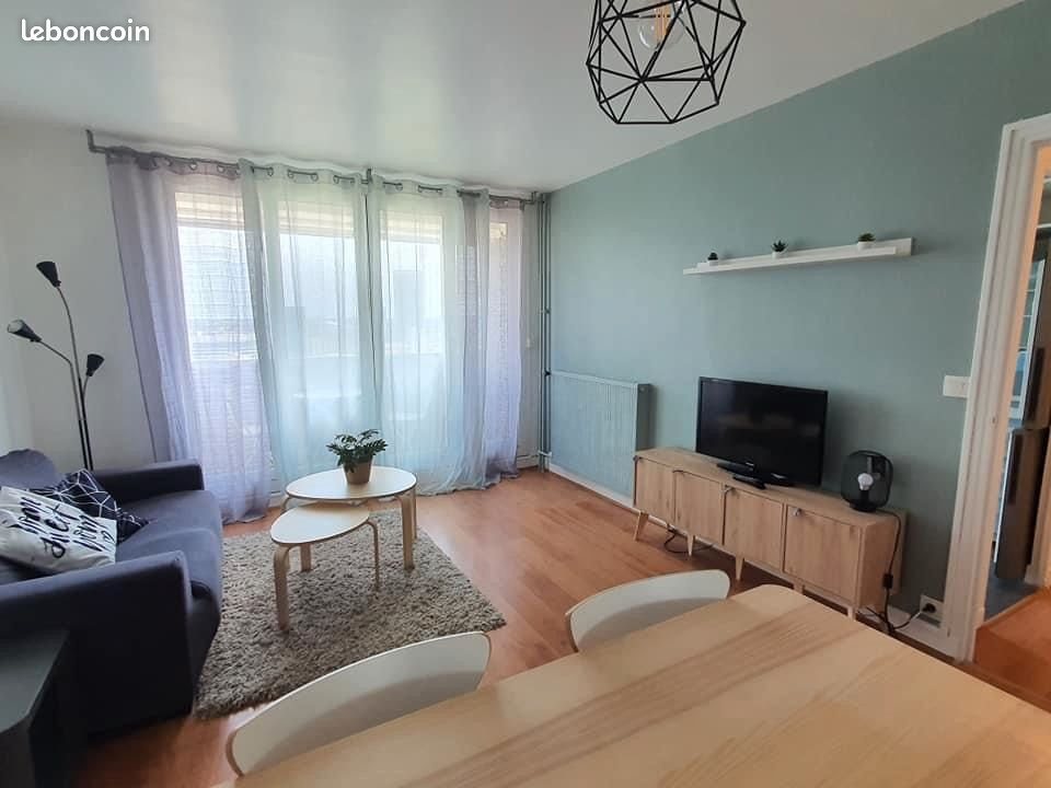 Appartement à louer, 48m², Puteaux