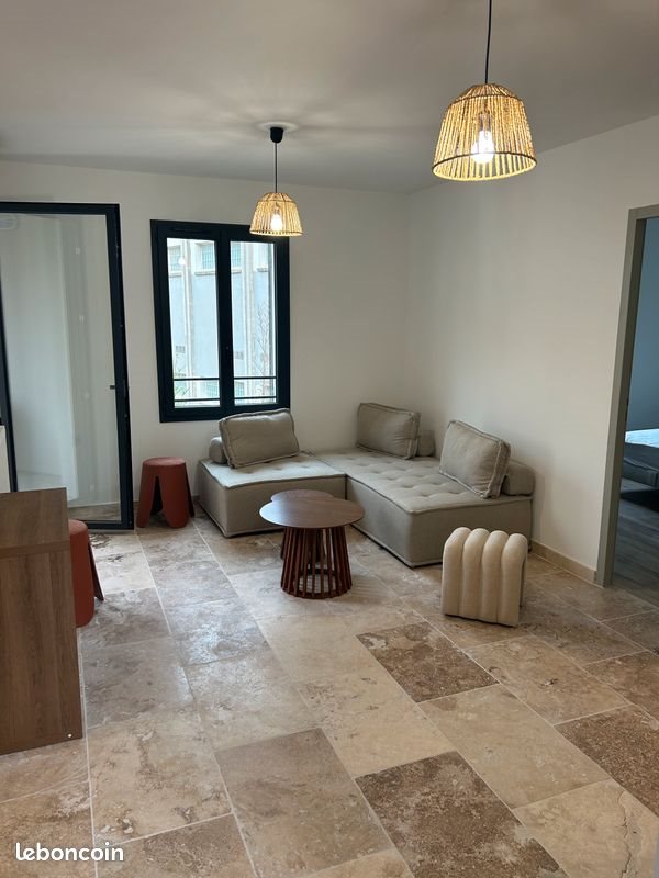 Appartement à louer, 40m², Saint-Rémy-de-Provence