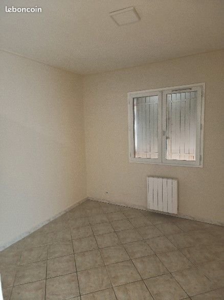 Appartement à louer, 37m², Marseille 8ème