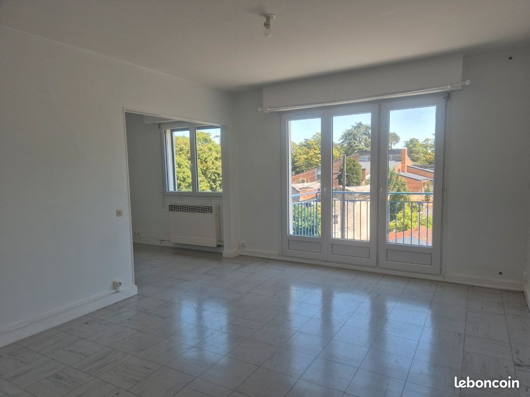 Appartement à louer, 63m², Niort