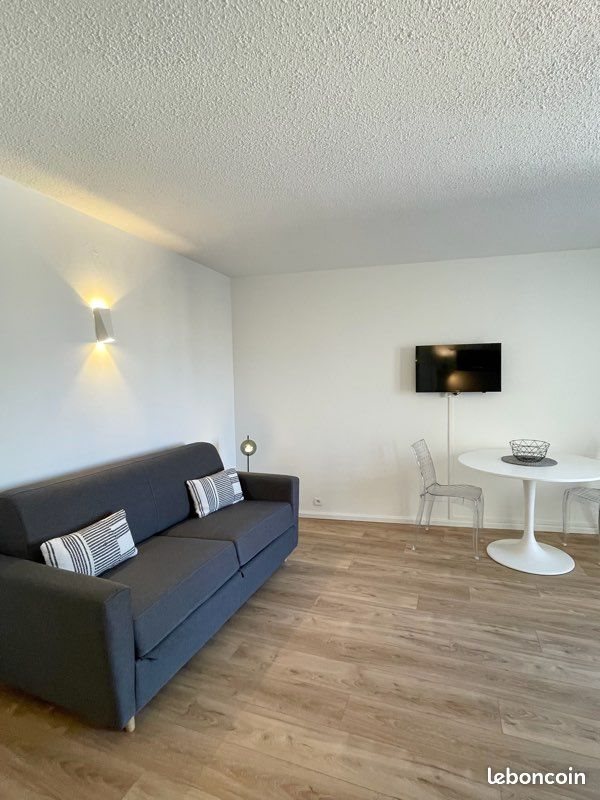 Appartement à louer, 28m², Bastia