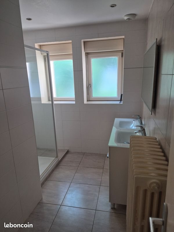 Appartement à louer, 84m², Longwy