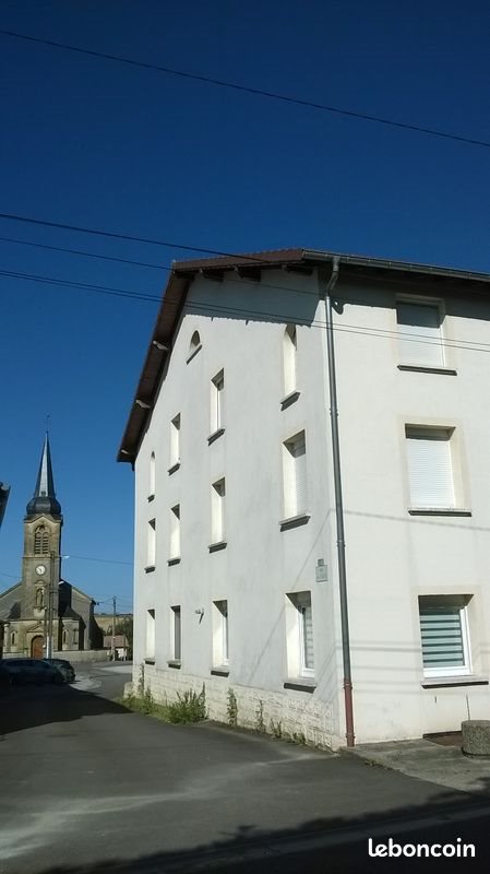 Appartement à louer, 95m², Many