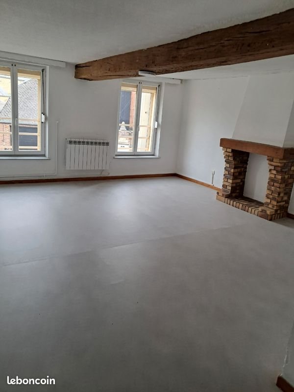 Appartement à louer, 1m², Trélon