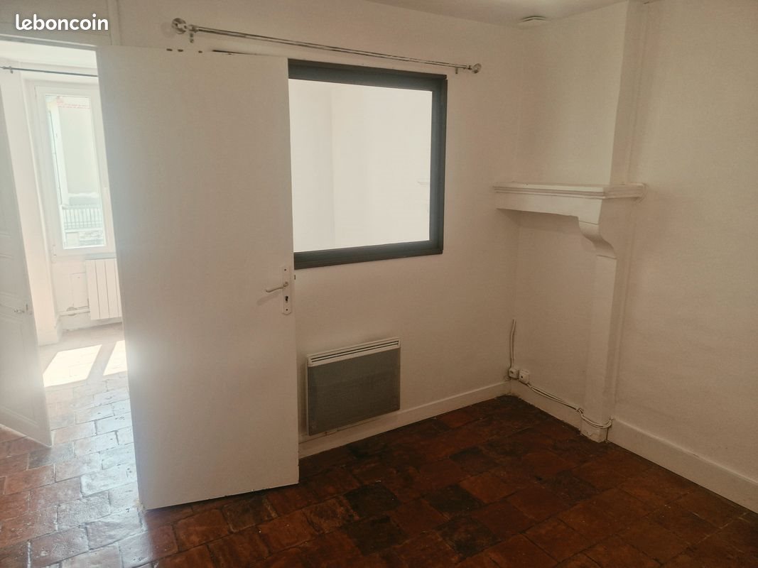 Maison à louer, 62m², Domfront-en-Champagne