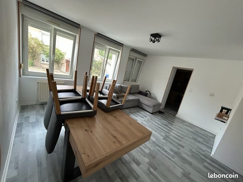 Appartement à louer, 65m², Moyenvic