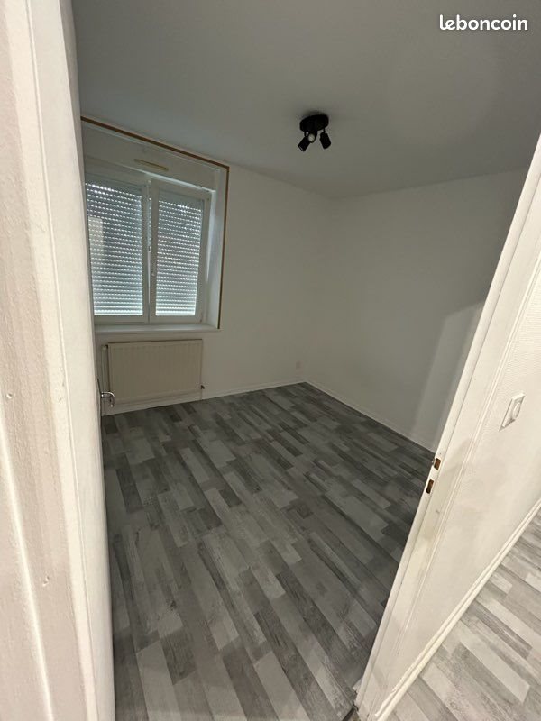 Appartement à louer, 65m², Moyenvic