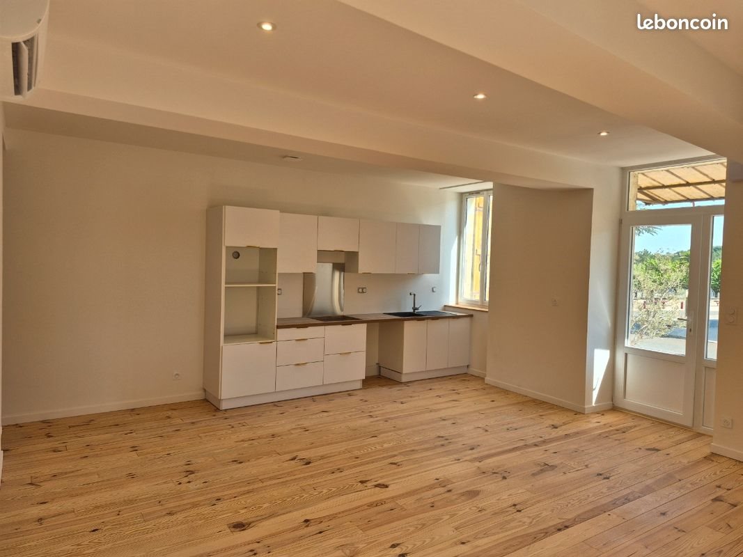 Maison à louer, 62m², Gondrin